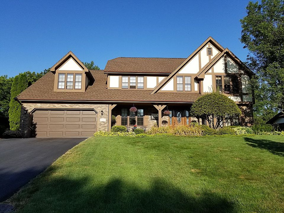 2nd image of 7702 Ridgewood Ln
