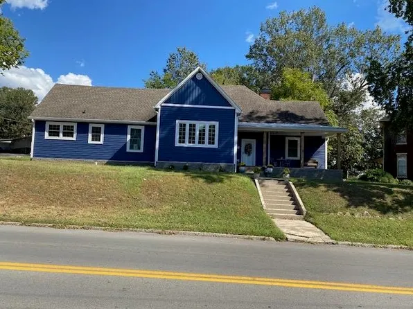 116 E Reservoir Ave, Central City, KY 42330