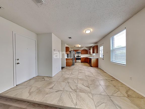 4th image of 1936 Copper Mountain Dr
