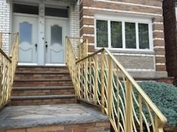 417 Gregory Ave #2, Weehawken, NJ 07086