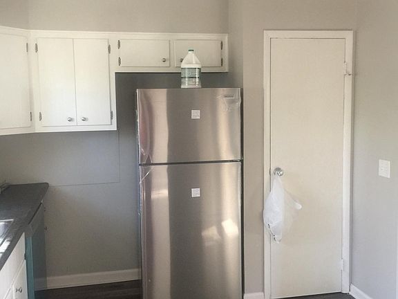 4th image of 5605 Elmer Dr