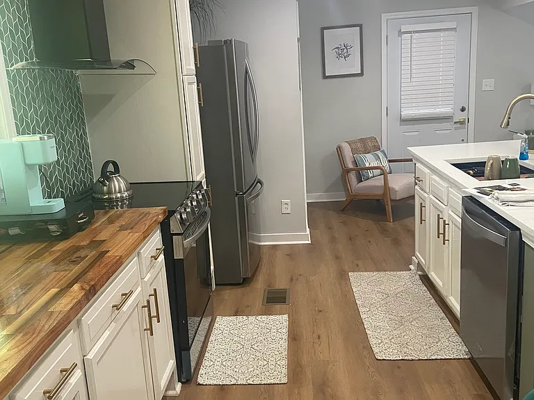 2218 Acelia Ct — Photo 2