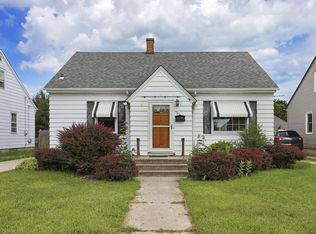 7821 22nd AVENUE, Kenosha, WI 53143