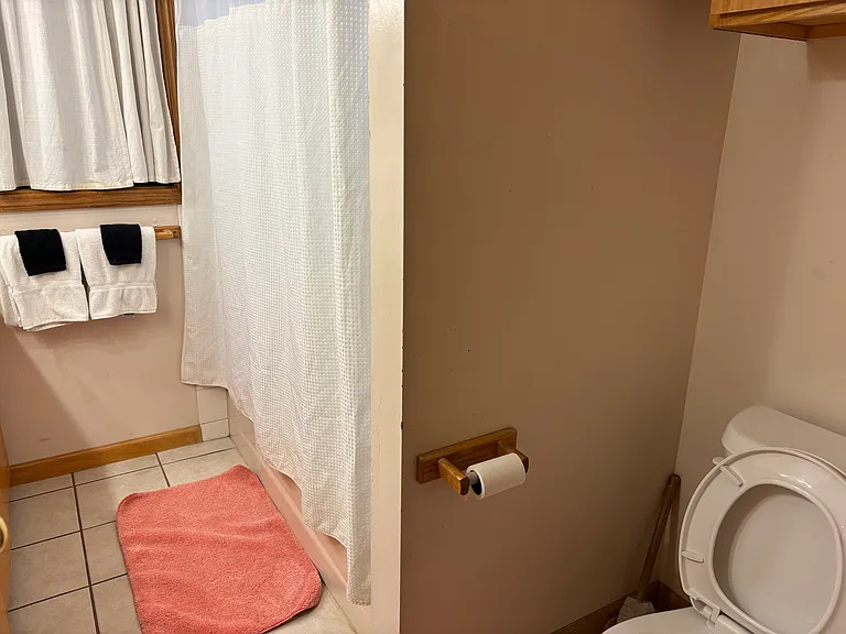 230 Spruce Dr — Photo 22