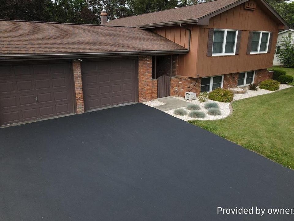 1st image of 23 Ardon Dr