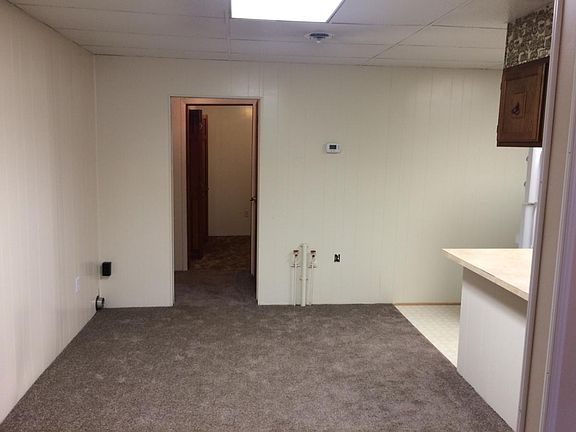 Kitchen Eating Area 1