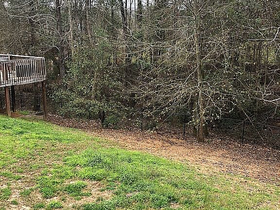 4th image of 163 Lee Road 2180