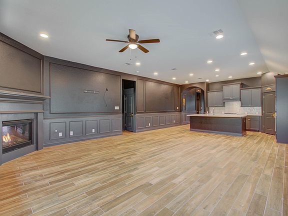 4th image of 17107 Crimson Crest Dr