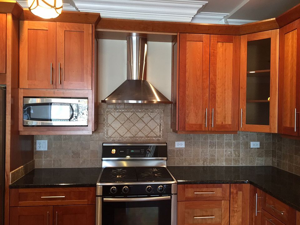 1st image of 2902 W Belmont Ave #403