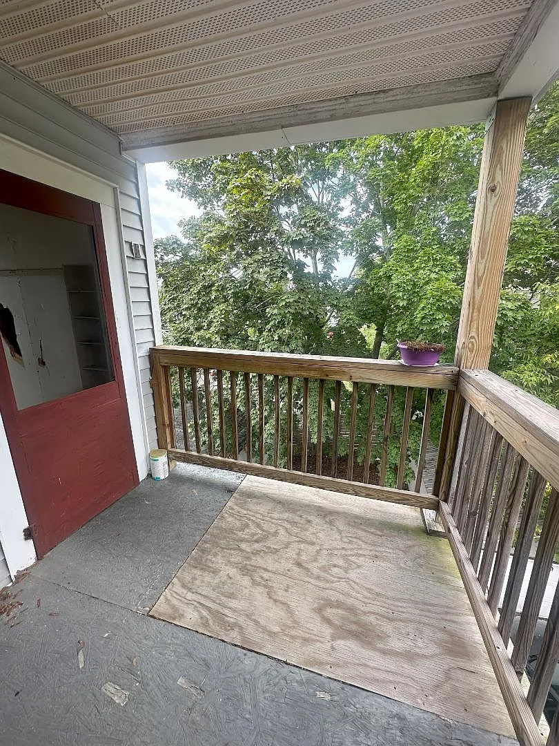 89 Shawmut - Unit 3 — Photo 1