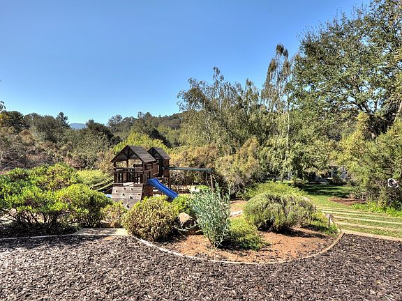 4th image of 158 Pinon Dr