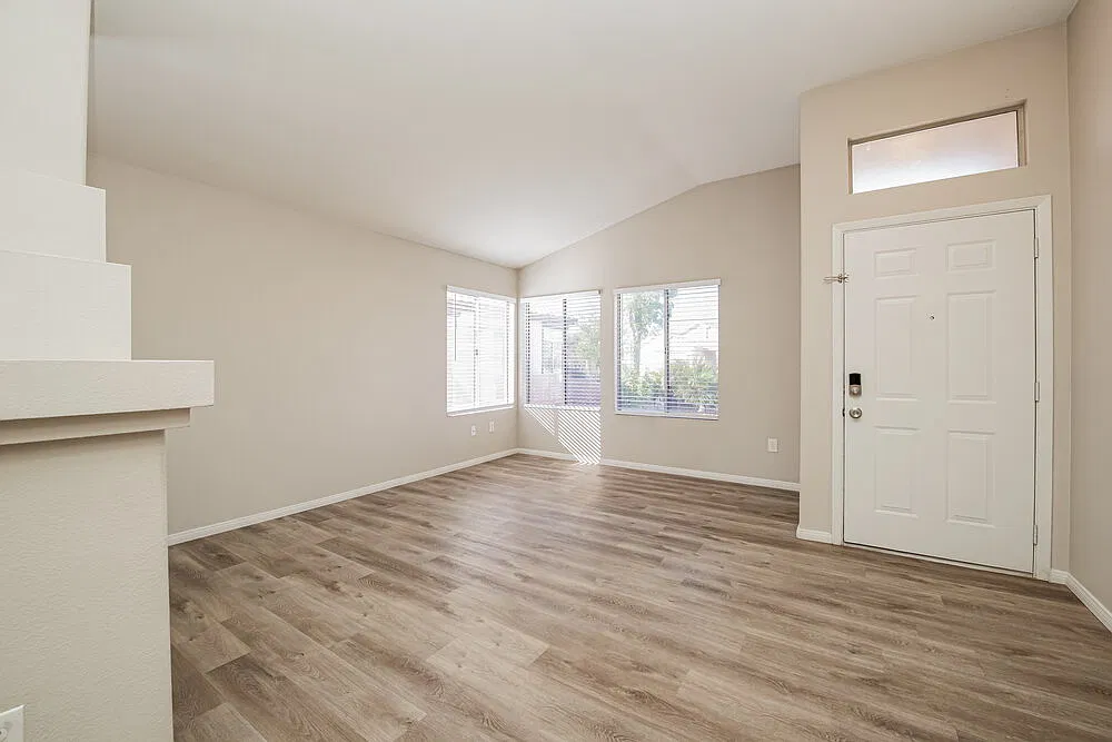 2 bed, 2.0 bath, 1152 sqft, $1,840 — Photo 3