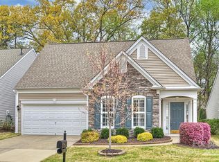 11422 Nevermore Way, Charlotte, NC 28277