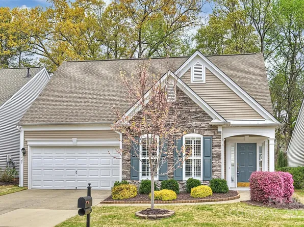 11422 Nevermore Way, Charlotte, NC 28277