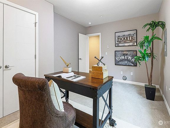 3rd image of 1540 NE 175th St Unit C