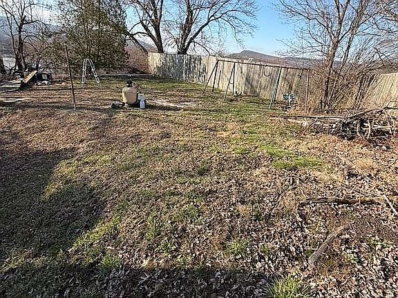 4th image of 26 Parsonage St