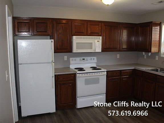 5th image of 185 Hickory Ln #A