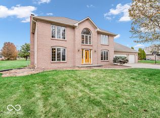 1176 Waterford Dr, Avon, IN 46123