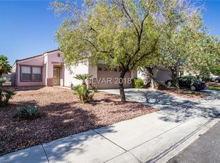 8521 Gracious Pine Ave, Las Vegas, NV 89143