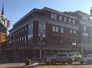 2 South St APT 18, Morristown, NJ 07960