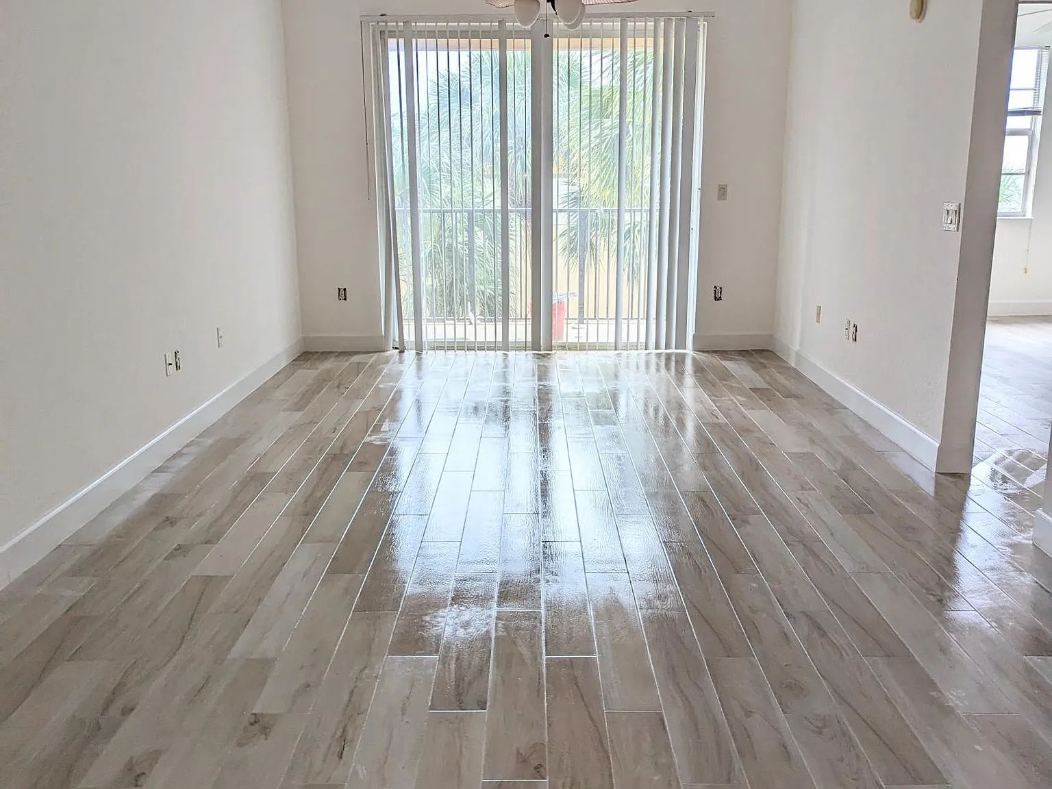 1805 N Flagler Dr — Photo 3