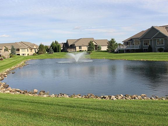 3rd image of 305 Eagles Cove Cir