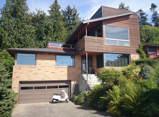 3220 56th Ave SW, Seattle, WA 98116