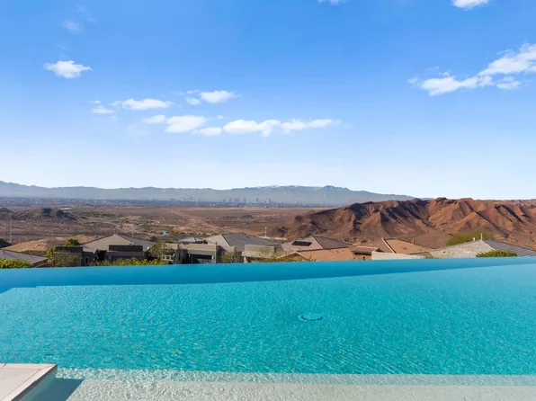 55 Vista Outlook St, Henderson, NV 89011