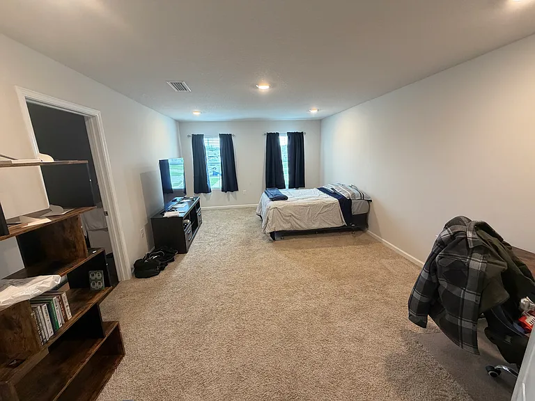 7623 Steeplechase Blvd — Photo 35