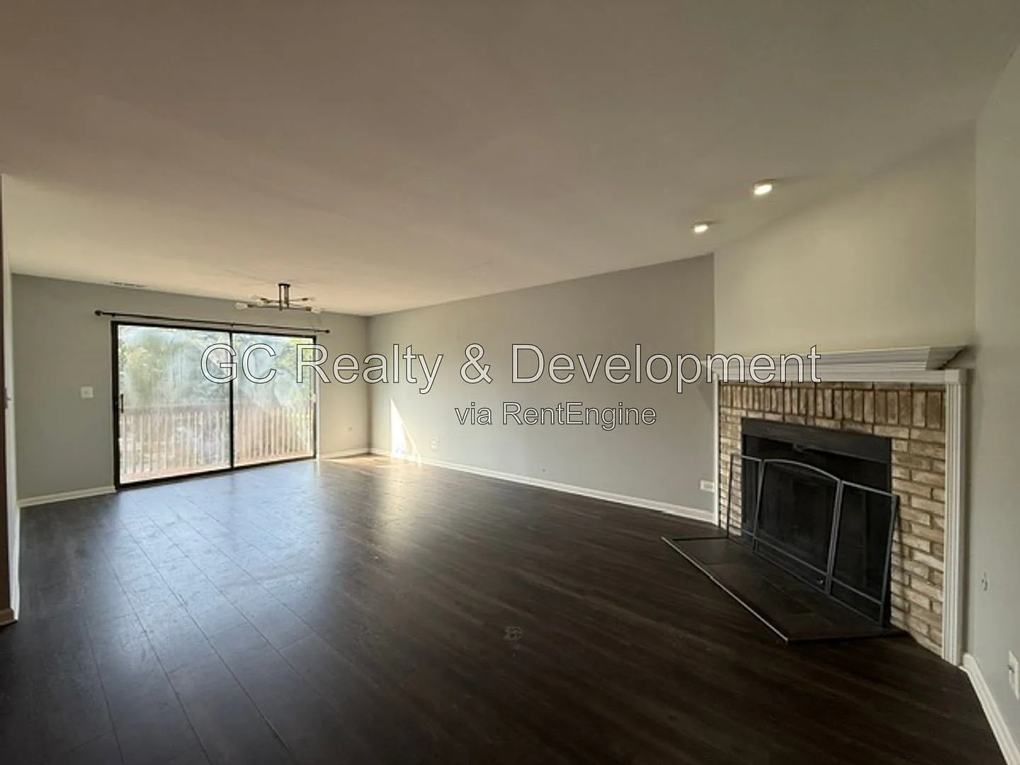 2 bed, 2.0 bath, 1378 sqft, $2,295 — Photo 3