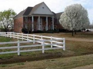 4605 Planters Trace Ln, Collierville, TN 38017