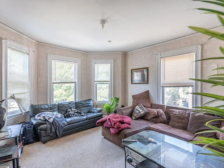 232 Allston St #2 — Photo 4