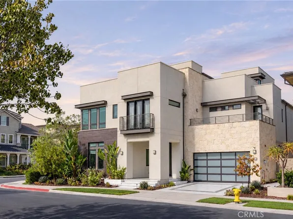 61 Iluna, Irvine, CA 92618