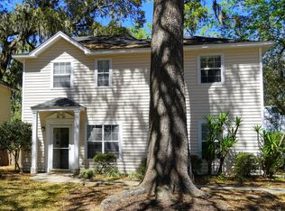 198 Pine St, Saint Simons Island, GA 31522