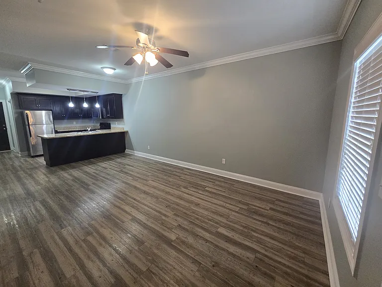805 Harmon Heights — Photo 12