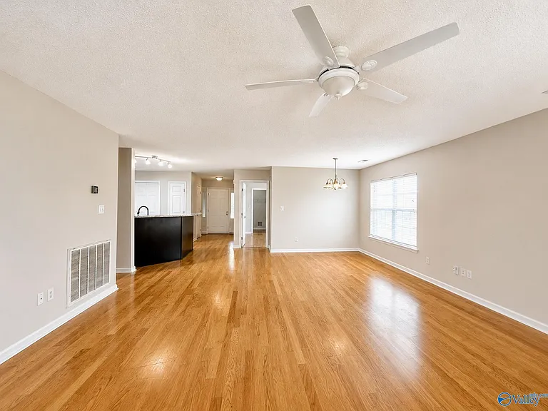 115 Bremerton Dr SW — Photo 8