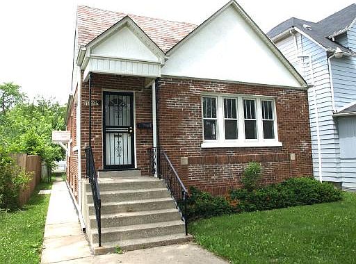 1st image of 14606 S Des Plaines St