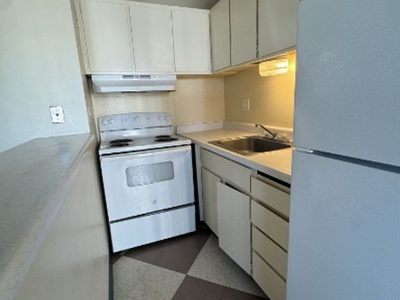 2nd image of 4111 11th Ave NE #4005