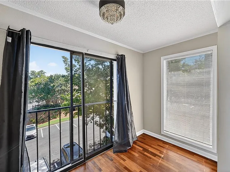 2657 Lenox Rd #H110 — Photo 8