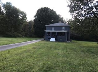 352 Mountain View Rd, New Castle, PA 16101