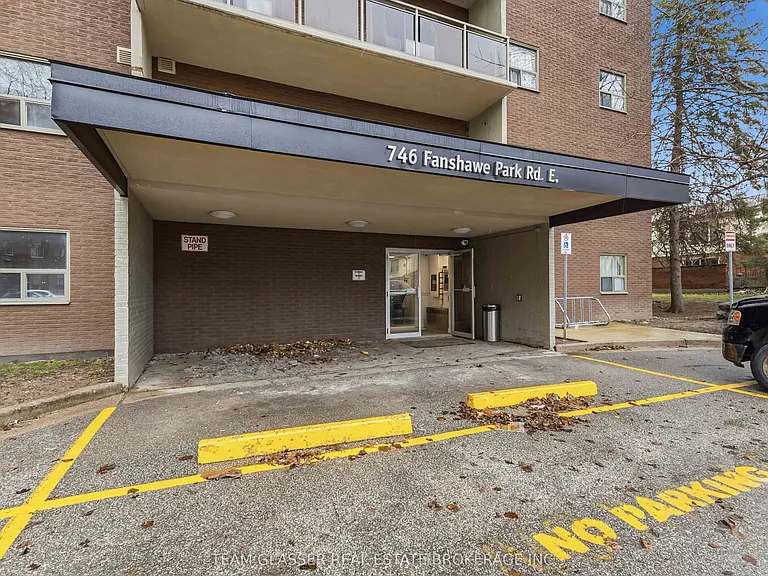 746 Fanshawe Park Rd E #401 — Photo 3