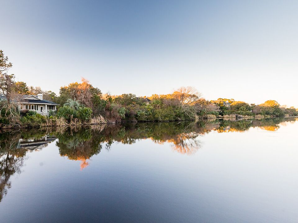 2nd image of 78 Surfsong Rd