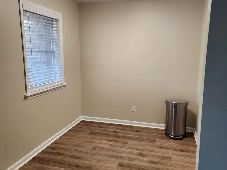 753 Ashdale Dr #4A — Photo 5