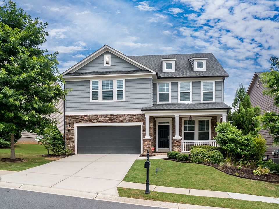 1st image of 615 Stone Hill Dr