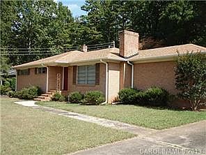 1st image of 6740 Linda Lake Dr
