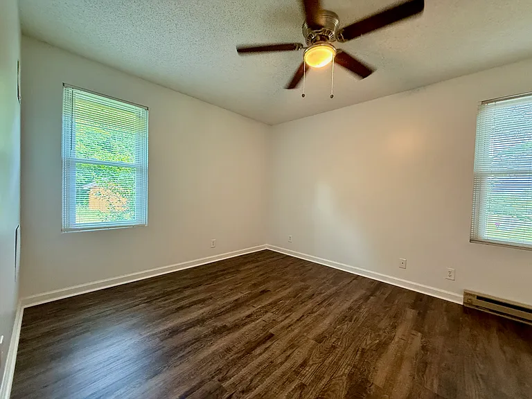 645B Flint Hill Rd — Photo 6