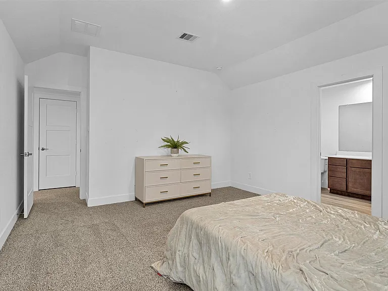14217 Savage River Ln — Photo 32