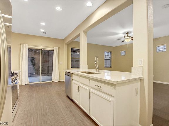 4th image of 659 Jumbled Sage Ct