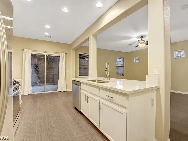 659 Jumbled Sage Ct — Photo 4