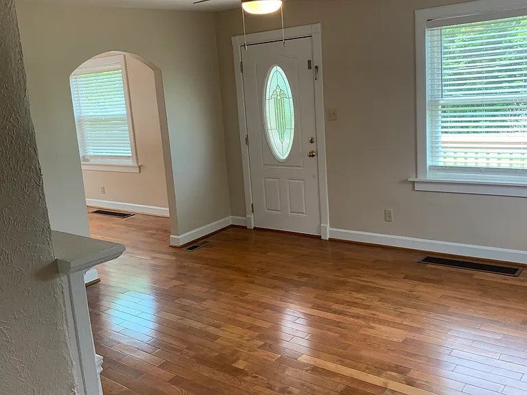 4350 Louisville Rd — Photo 3
